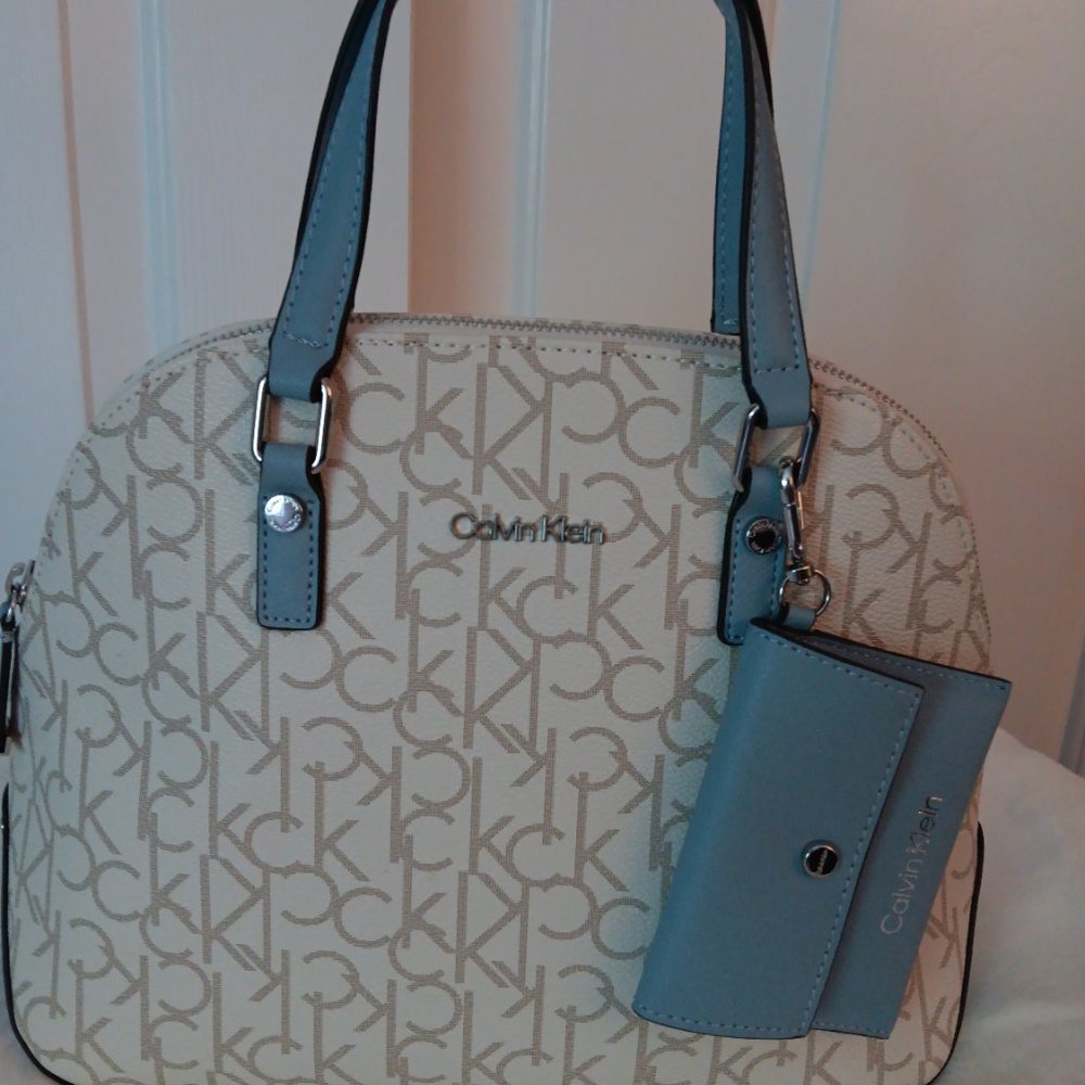 NWOT Small Calvin Klein Satchel